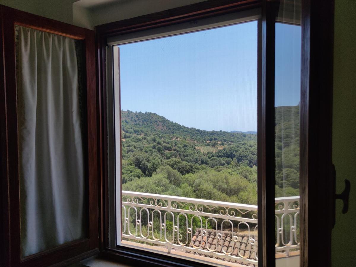 Sa Dommu 'E Su Coro Villa Triei Bagian luar foto